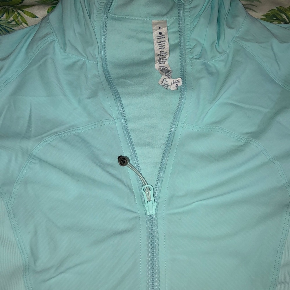 Lululemon Tiffany blue zip up